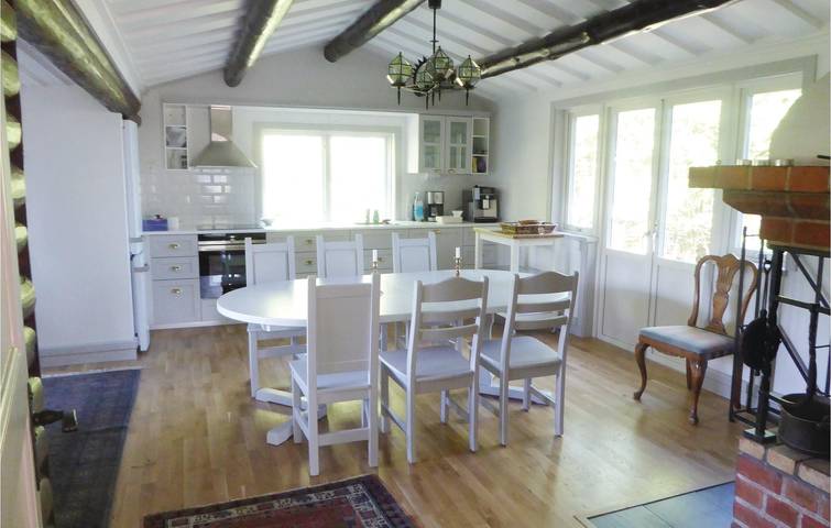 Ferienhaus für 8 Personen, mit Garten und Sauna sowie Terrasse in Södermanland - 4