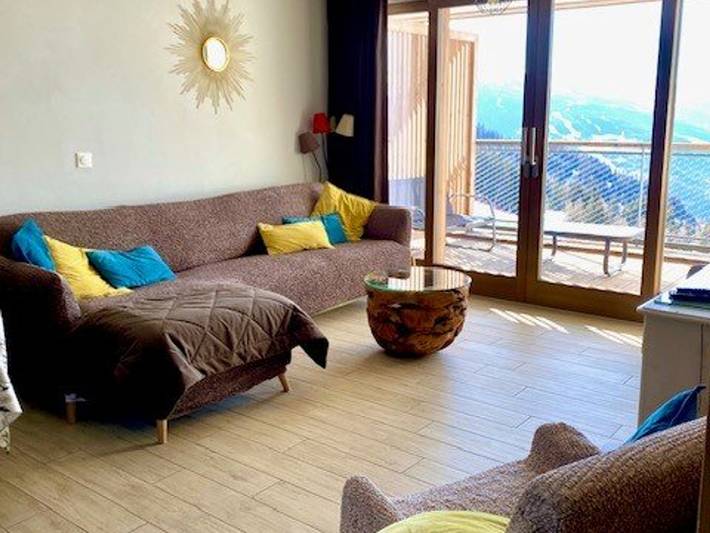 Appartement de vacances pour 6 personnes, avec piscine ainsi que terrasse et sauna