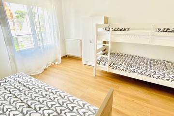 Maison De Vacances pour 12 Personnes dans Drancy, Seine-Saint-Denis, Photo 3