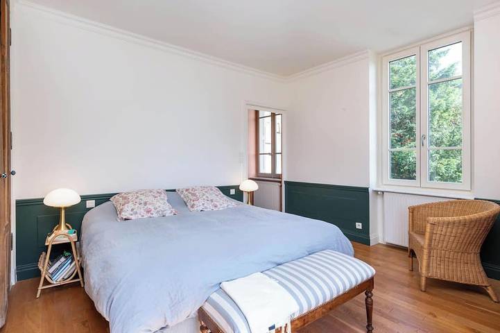 Location de vacances pour 8 personnes, avec jardin, animaux acceptés à Collonges-au-Mont-d'Or - 3