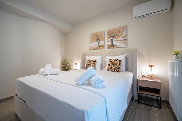 Entire apartment, Ilisia 2 person apartment by Mps in Central Section of Athens, Athens