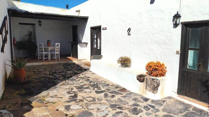 Ferienwohnung für 2 Personen, mit Terrasse und Ausblick