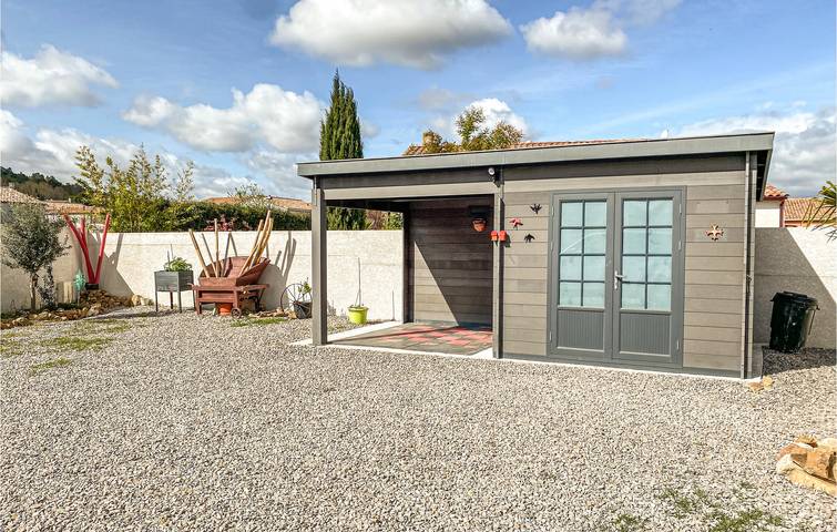 Gîte pour 4 personnes, avec piscine ainsi que jardin et terrasse à Saint-Chinian