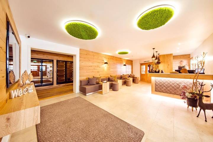 Hotel für 4 Personen, mit Terrasse und Garten sowie Sauna in Nürnberg