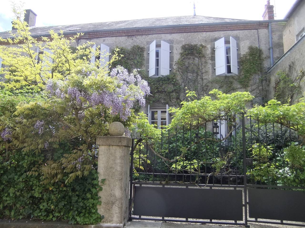 Gîte pour 12 personnes in Larochemillay, Parc naturel régional du Morvan