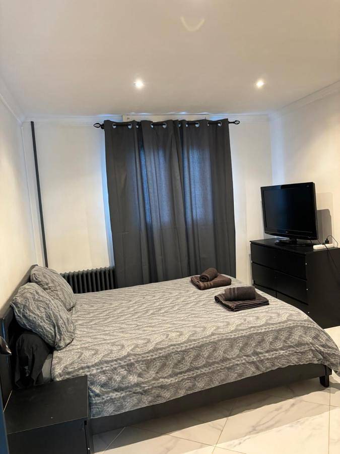 Location de vacances pour 8 personnes, avec vue et jardin à Garges-lès-Gonesse - 3