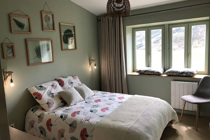 Location de vacances pour 10 personnes, avec jardin et terrasse à Villeneuve-d'Allier - 3