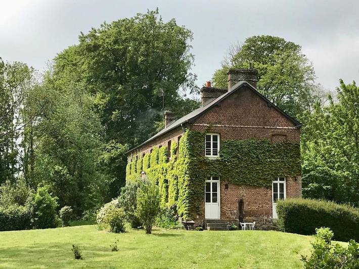 Location de vacances pour 10 personnes, avec jardin à Beauval-en-Caux