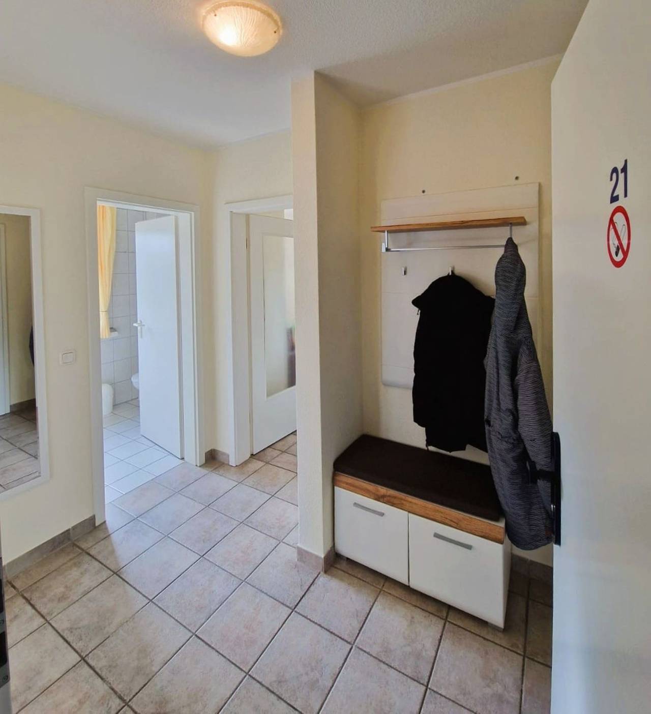 Ganze Wohnung, Gemütliche Ferienwohnung in einem Appartementhaus in Strandnähe in Ostseebad Zingst, Zingst