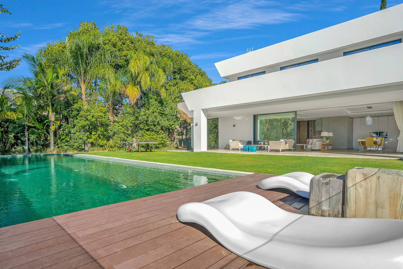 Villa Serena in Paraiso Park, Benahavís