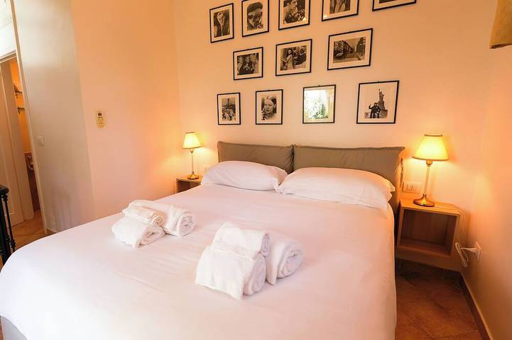 La Casetta Outbuilding: An oasis of peace surrounded by greenery in the city center in Castellammare di Stabia, Sorrento Coast