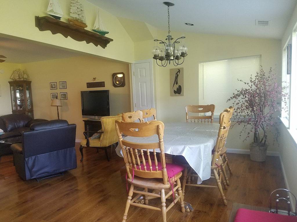 Luxuriöse und elegante Haus am Lake Huron in Sanilac County