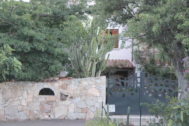 Chambre d’hôte pour 3 personnes, avec jardin à San Teodoro - 3
