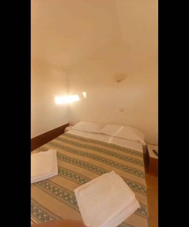 Double Room in Palinuro, Centola