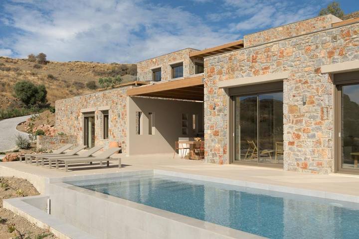 Location de vacances pour 6 personnes, avec piscine ainsi que terrasse et vue dans Lendas - 2