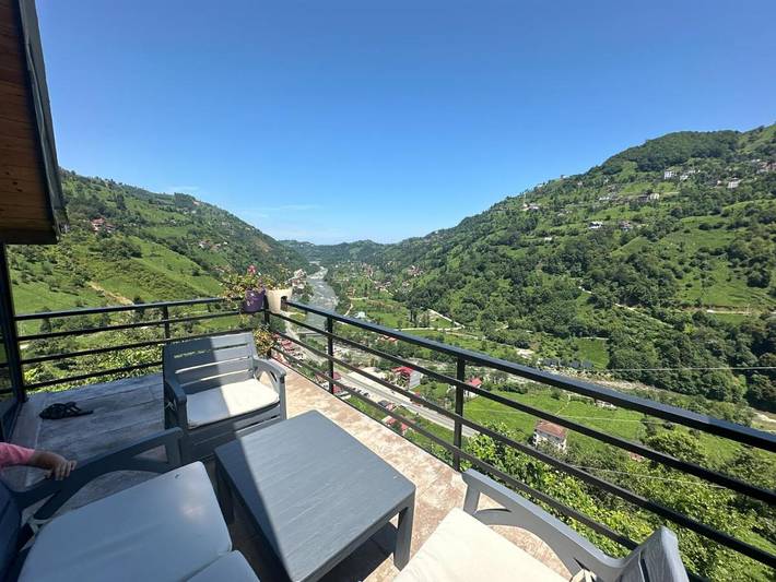 Alojamiento y desayuno para 5 personas, con jacuzzi y jardín - 1