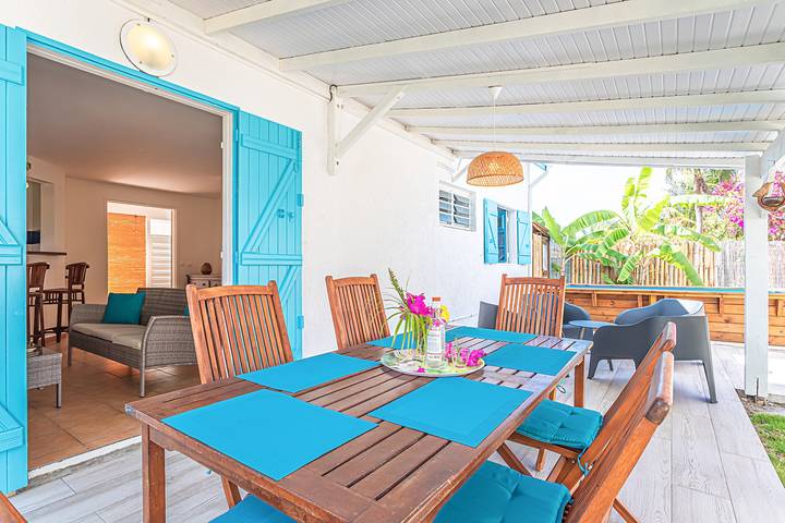 Location de vacances pour 6 personnes, avec terrasse ainsi que piscine et jardin dans Golf international de Saint François - 3