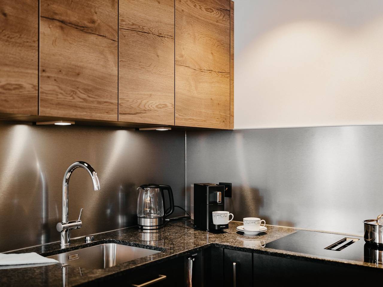 Ganze Wohnung, Ferienwohnung für 5 Personen mit Balkon in Thunersee