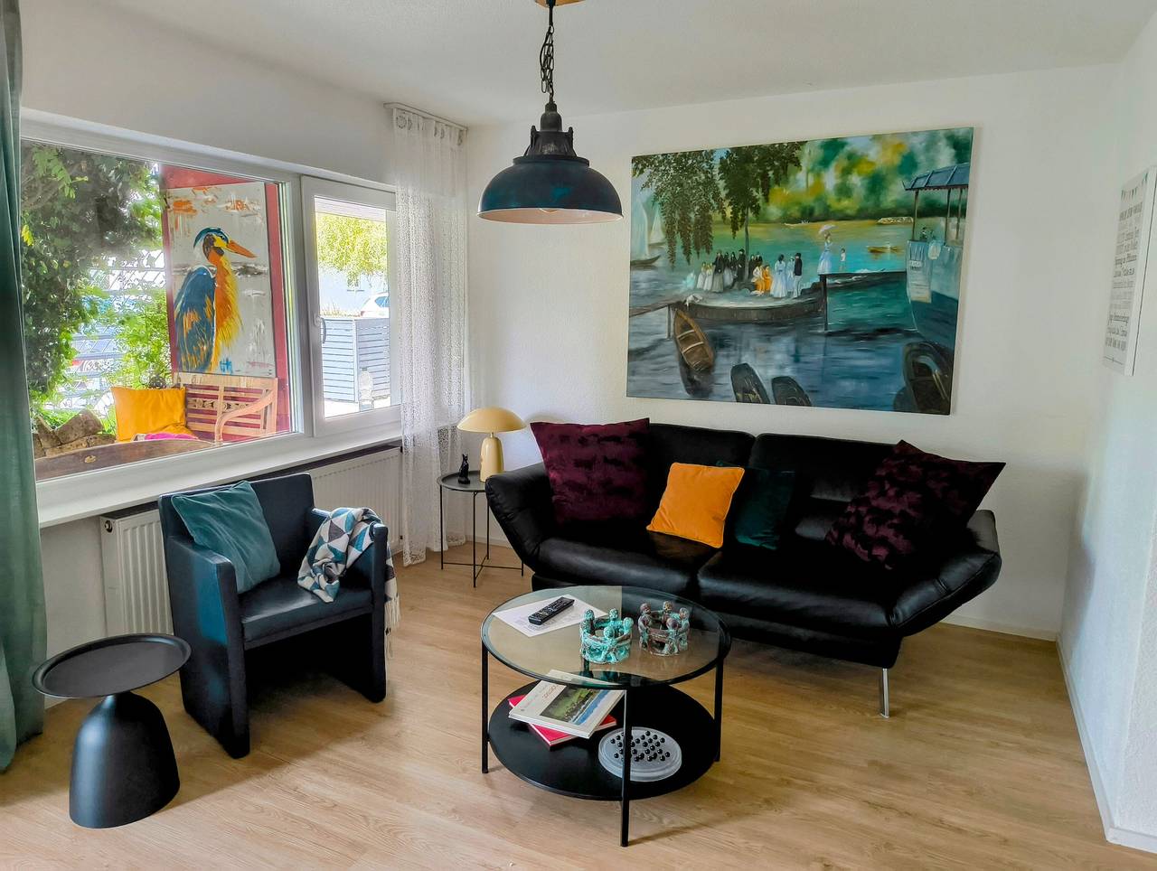 Ganze Wohnung, Ferienwohnung 'Haus Auryn' mit Privatterrasse, Gemeinschaftsgarten und Wlan in Markelfingen, Radolfzell am Bodensee