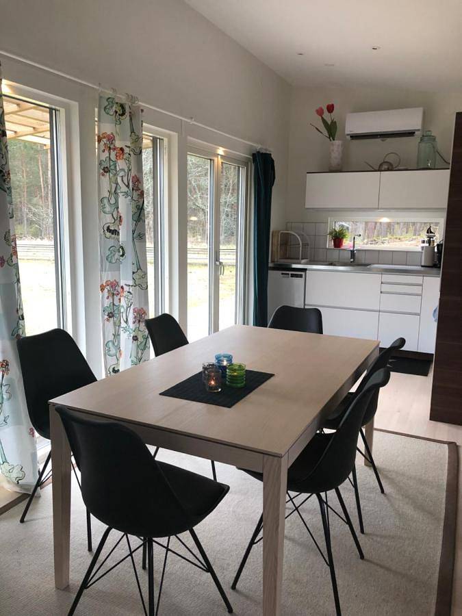 Ferienhaus für 6 Personen, mit Terrasse und Garten in Köpingsvik - 3