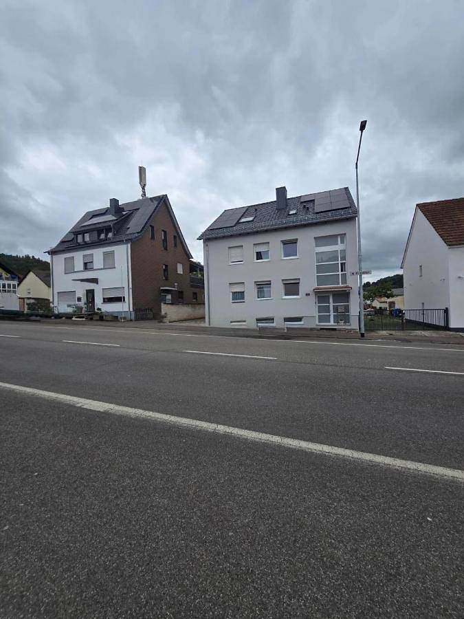 Ferienwohnung für 4 Personen, mit Garten und Ausblick in Homburg