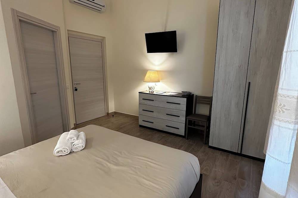 Ganze Wohnung, Doppelzimmer mit eigenem Bad in Terralba  (Oristano) - Helicriso in Terralba, Campidano