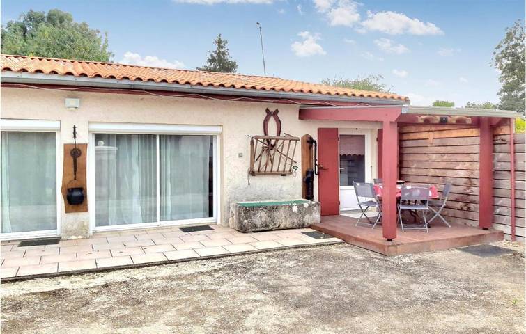 Gîte pour 4 personnes, animaux acceptés à Granzay-Gript