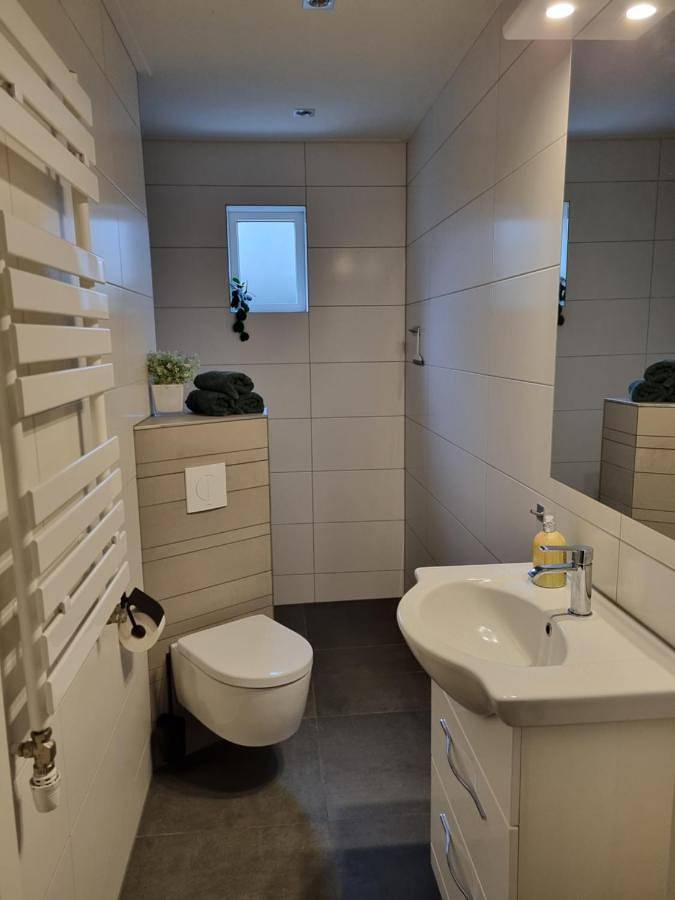 Ganze Wohnung, Two-Bedroom Apartment in Ijsselmeer