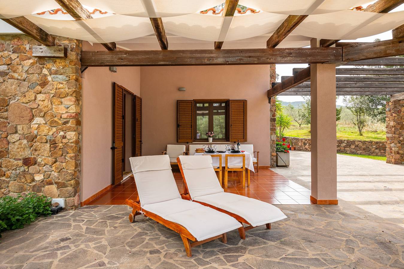 Casa de vacaciones 'Casa Suestellas' con jardín y Wi-Fi in Teulada (Italia), Provincia de Cagliari