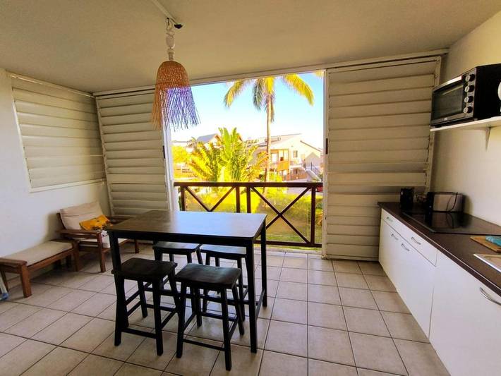 Gîte pour 3 personnes, avec vue et terrasse dans Plage de Trou d'eau - 3