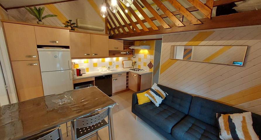 Chalet pour 5 personnes, avec jardin ainsi que piscine et terrasse en Dordogne - 4