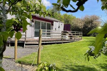 Glamping for 2 People in Point Clear, St Osyth, Photo 4