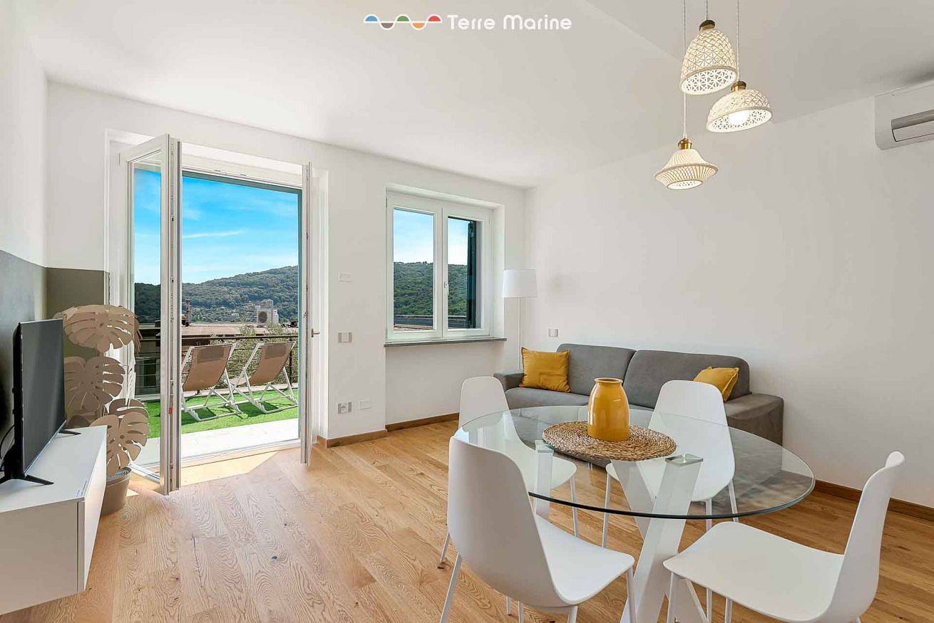 Ganze Wohnung, Ferienwohnung für 2 Personen mit Pool in Portovenere, Porto Venere Gemeinde