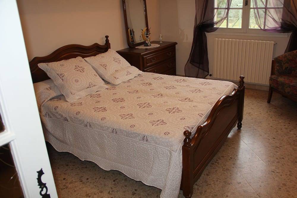 Großes, angenehmes Einfamilienhaus, klassifiziert mit 3 Sternen in Mazan, Parc naturel régional du Mont-Ventoux