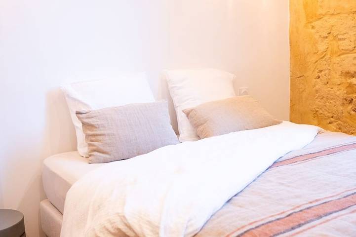 Ferienwohnung für 2 Personen, mit Pool und Terrasse sowie Whirlpool - 1