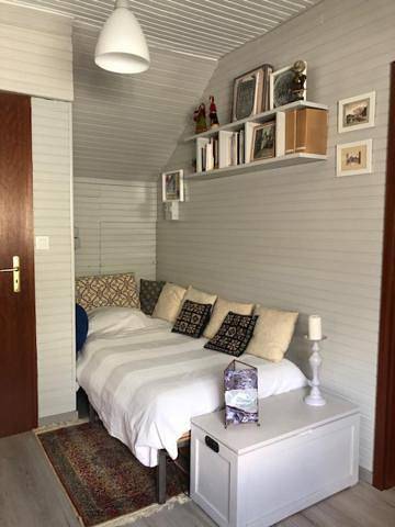 Double Room with Private Bathroom in Nibelle, Région de Pithiviers