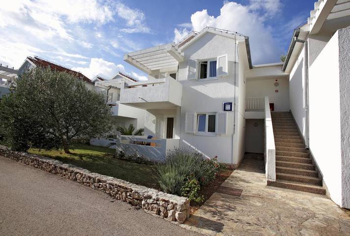 Ferienwohnung für 5 Personen, mit Balkon und Pool, kinderfreundlich in Kroatien - 3