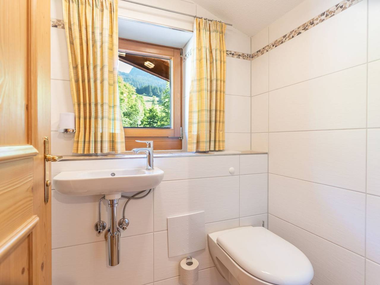 Ganze Ferienwohnung, Landhaus Schenk / Giebelhaus in Bad Oberdorf, Bad Hindelang
