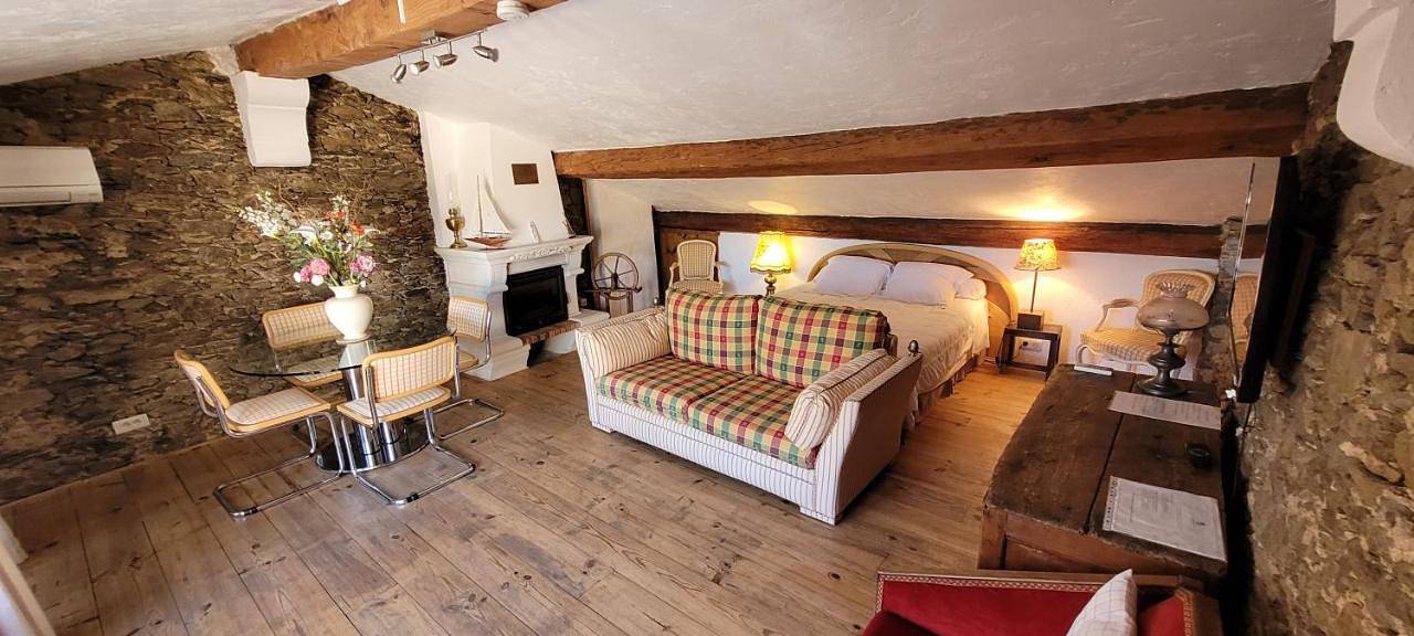 King Suite in La Garde-Freinet, Côte méditerranéenne (France)