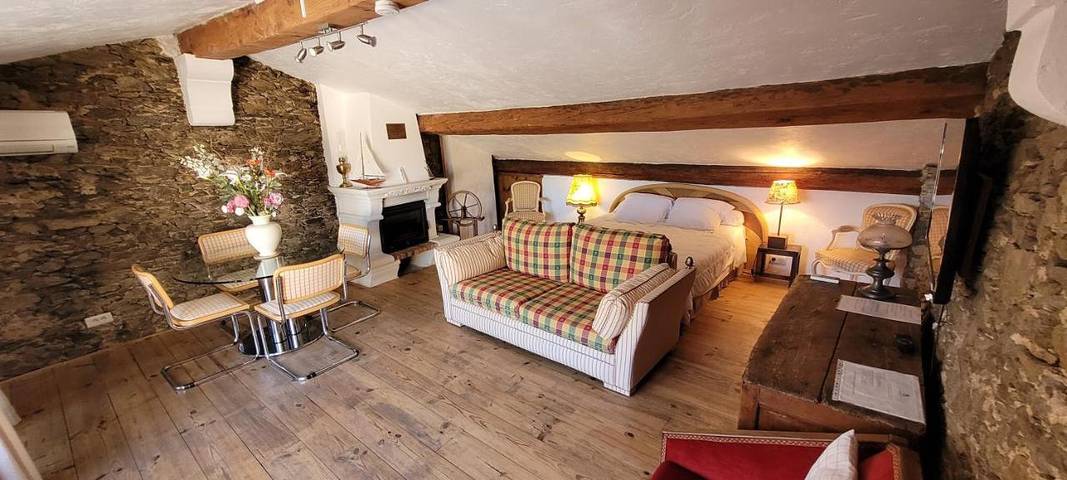 Maison d’hôte pour 2 personnes, avec Terrasse à La Garde-Freinet