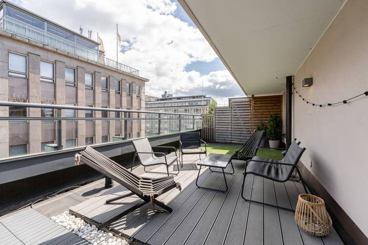 Ganze Wohnung, 1Br Penthouse | Sauna & Private Rooftop Terrace in Pirkanmaa