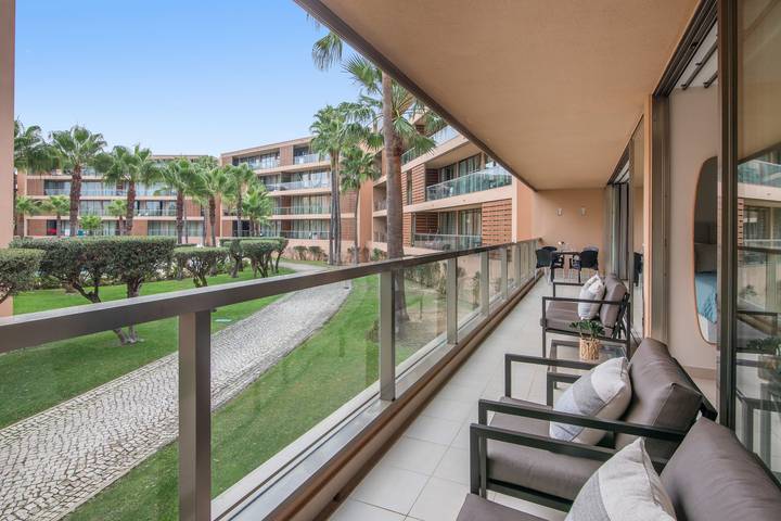 Appartement entier, Appartement « Guiga Living - Herdade Dos Salgados » avec Wi-Fi et climatisation in Guia, District de Faro