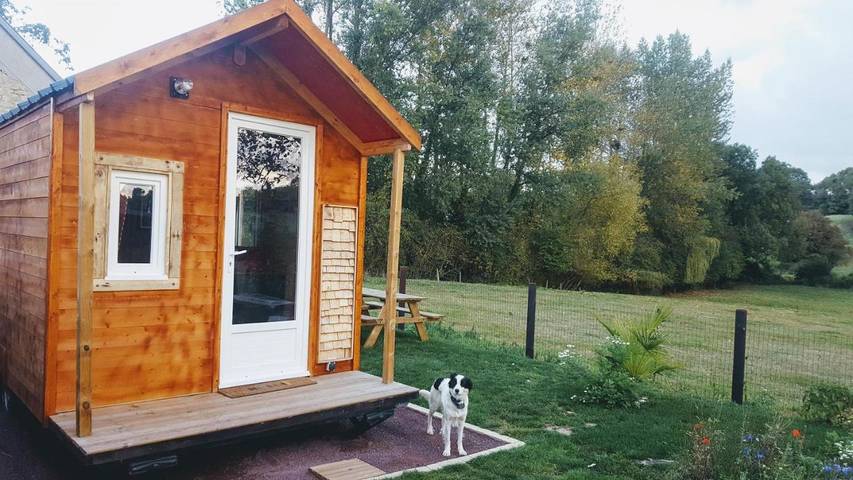 Location de vacances pour 3 personnes, avec jacuzzi ainsi que terrasse et sauna à Longraye - 2