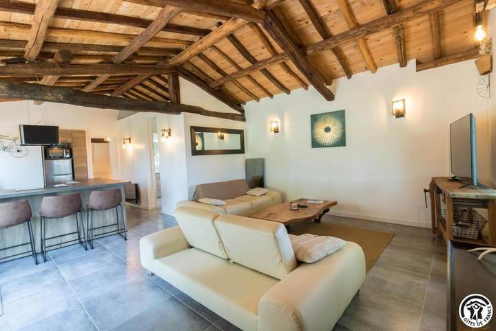 Location de vacances pour 2 personnes, avec jardin, animaux acceptés à Ponlat-Taillebourg - 2