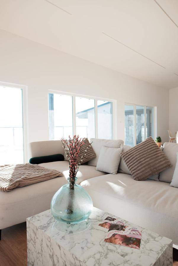 Ferienwohnung für 10 Personen, mit Balkon und Terrasse sowie Sauna und Ausblick in Burladingen - 2