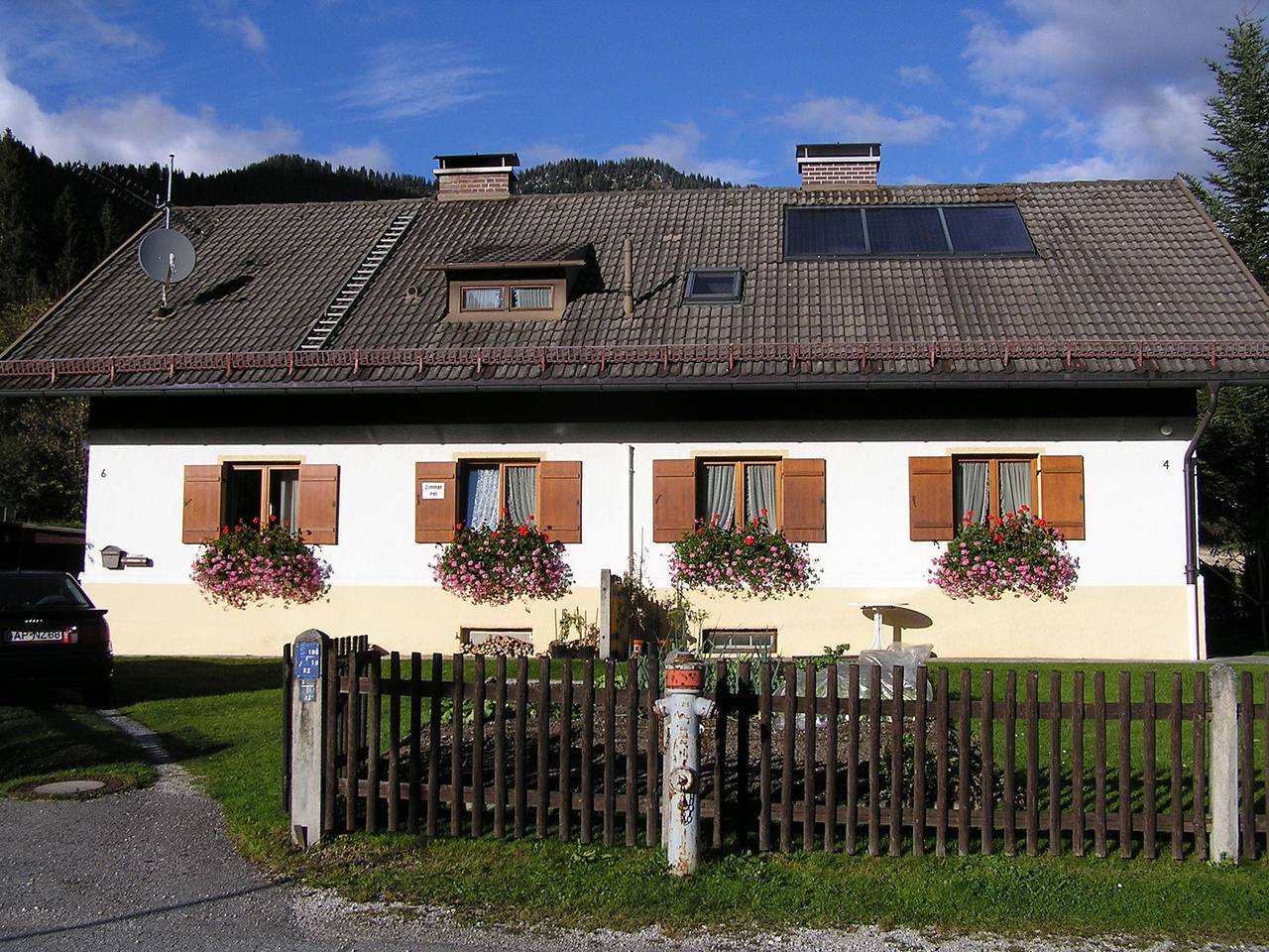Ganze Ferienwohnung, Haus Betz, 1 Schlafraum, Dusche/Wc in Garmisch-Partenkirchen, Bayerische Alpen