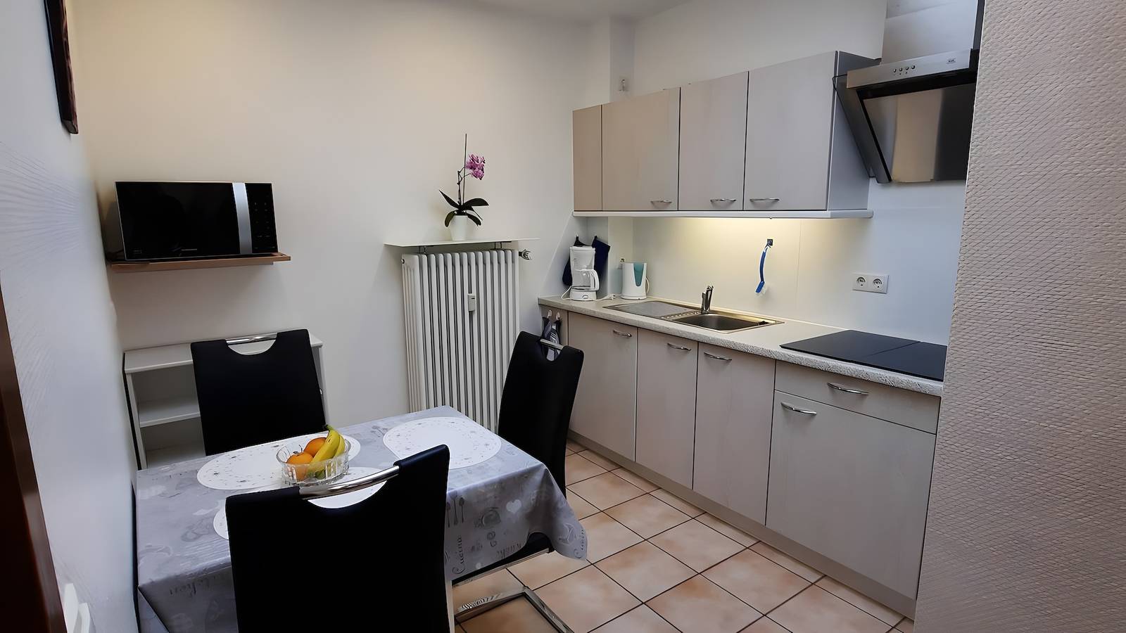 Appartement 'Für 3 Personen 50 m²' met gedeeld terras, balkon en wifi, foto 6