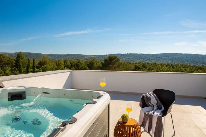 Villa pour 12 personnes, avec sauna et balcon à Šibenik - 4