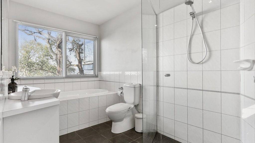 Bluegums @ Lorne - Erhöhte Ansichten mit Wifi in Lorne, Great Ocean Road