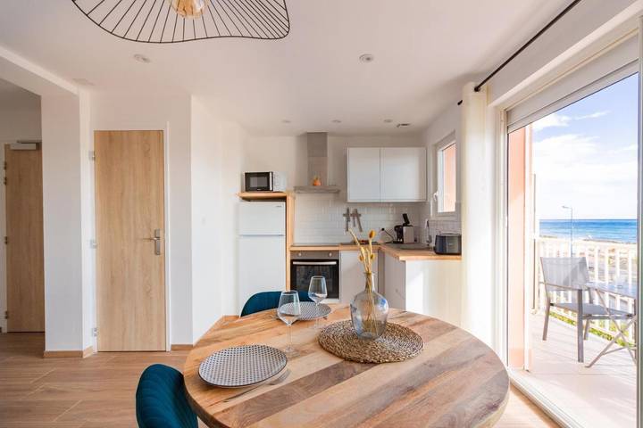 Gîte pour 2 personnes, avec terrasse et vue, animaux acceptés dans Saint-Cyprien-Plage - 4